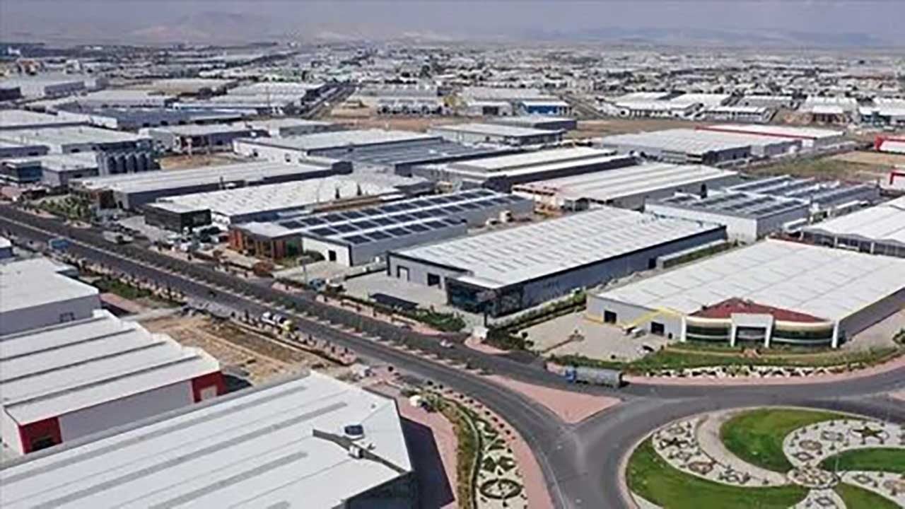 Foto - Türkiye'nin ihracat devleri haritalandırıldı! 81 ilin üretim üsleri ve dış ticaret şampiyonları tek tek deşifre edildi
