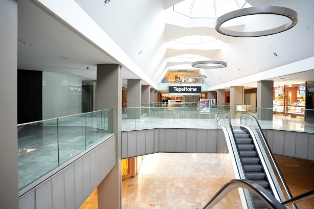 Foto - Türkiye'nin ilk AVM'sinden kahreden görüntü! Gören ah vah ediyor