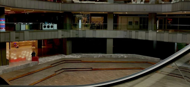 Türkiye'nin ilk AVM'sinden kötü haber! Ünlü mağazalar bir bir kepenk indirdi, AVM muhtemelen kapanacak