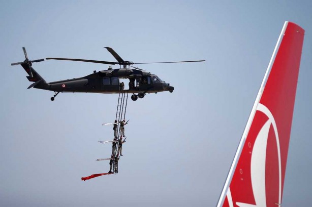 Foto - Türkiye'nin ilk şova dayalı havacılık fuarı bugün başlıyor