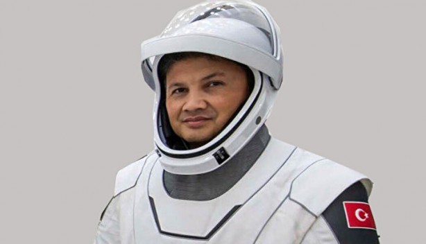 Foto - Türkiye'nin ilk uzay yolcusu Alper Gezeravcı'nın ailesi konuştu! "Alper'im hayırlı görevler nasip etsin sana Allah'ım"