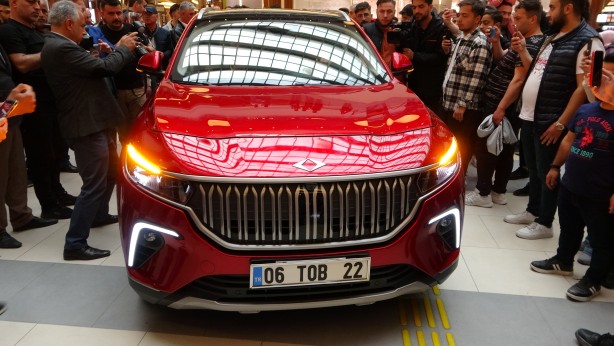 Türkiye’nin ilk yerli ve milli otomobili TOGG'a yoğun ilgi