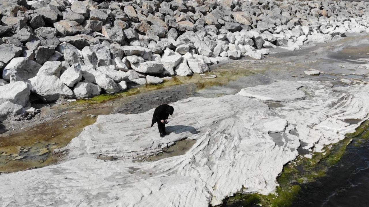 Foto - Türkiye’nin incisi kuruyor! Van Gölü’nde yaşam tehlikede