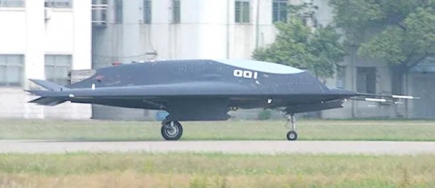 Foto - Türkiye'nin insansız savaş uçağı Anka-3'ü kopyaladılar