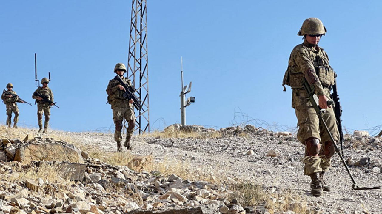 Foto - Türkiye'nin İran sınırında sıcak saatler! İstihbarat peş peşe geldi