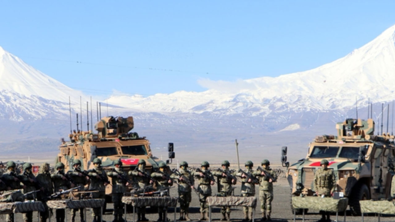 Foto - Türkiye'nin İran sınırında sıcak saatler! İstihbarat peş peşe geldi