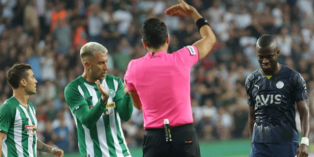 Türkiye'nin konuştuğu kırmızıya eski hakemler ne dedi?