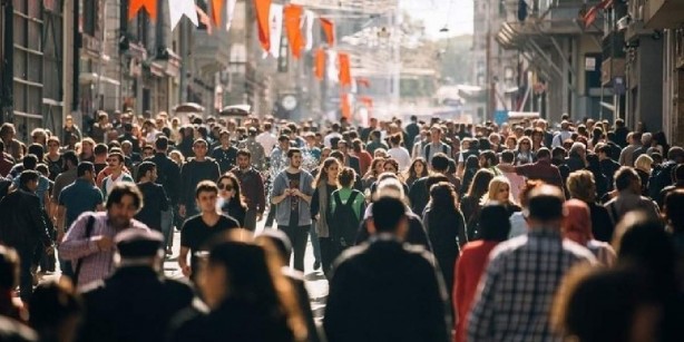 Türkiye'nin kuş uçmaz kervan geçmez ilçeleri belli oldu! İşte nüfusu en az olan ilçeler