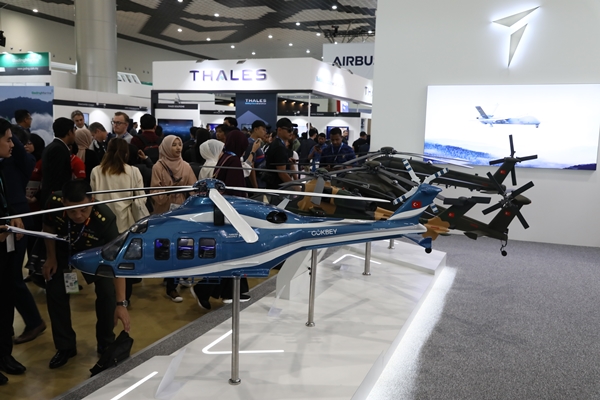 Foto - Türkiye'nin milli kanatları ihracata uçuyor!