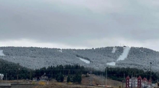 Foto - Türkiye'nin o illerinde Ekim ayında kar yağışı!