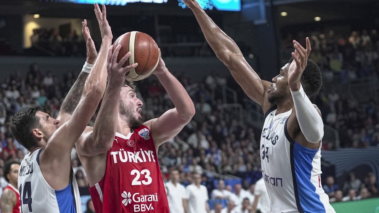 Foto - Türkiye’nin oyunu Yunan’ı çıldırttı! Komşu bu sefer kimin büyük olduğunu anladı! Helal olsun çocuklar…