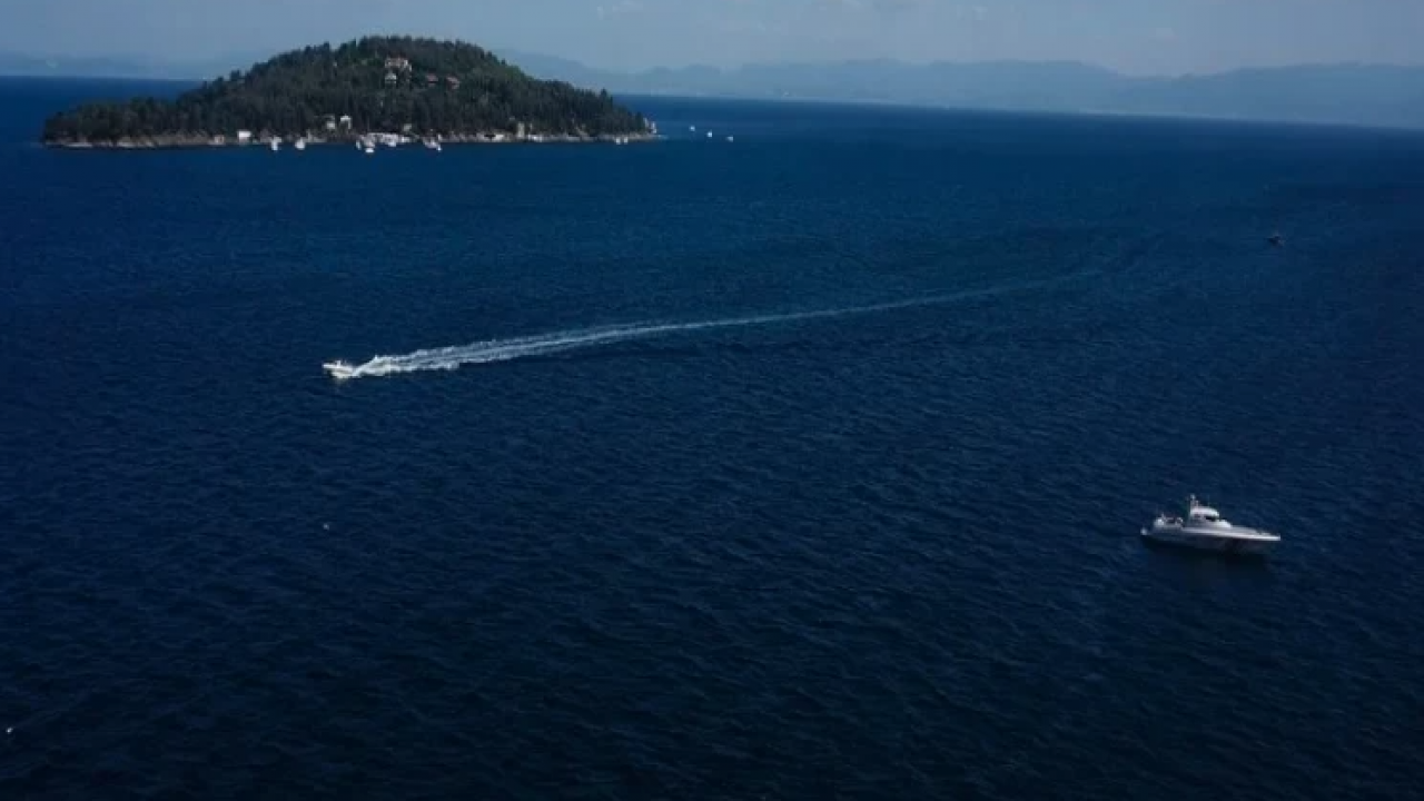 Foto - Türkiye'nin petrolünü göz göre göre çalan ülke panikte: Ankara petrolü almaya geliyor