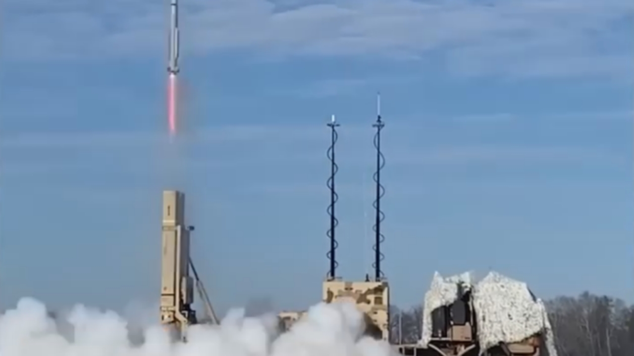 Foto - Türkiye’nin peynir ekmek gibi SİHA sattığı ülkeden şaşırtan hamle! Bu kadarını kimse beklemiyordu