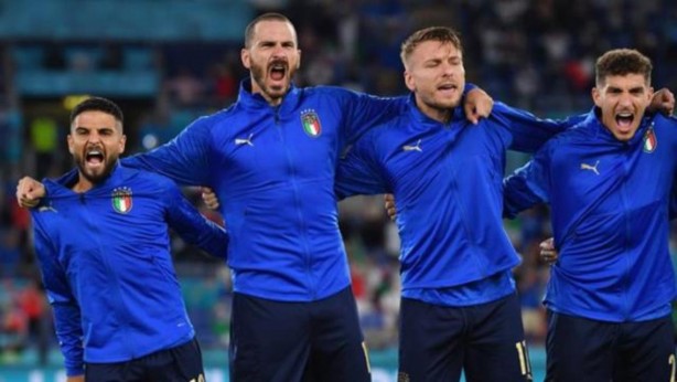 Türkiye'nin rakibi İtalya'nın soyunma odasında skandal görüntüler! Açıklama geldi