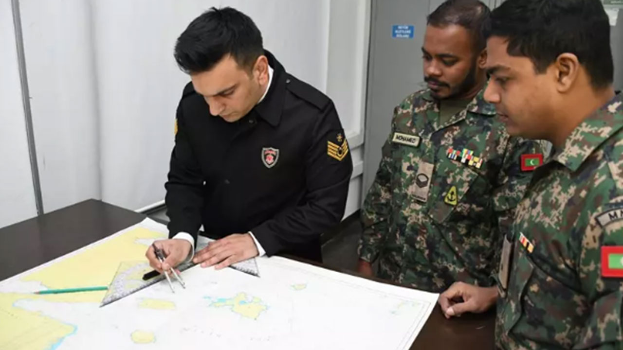 Foto - Dünya 'Türkiye o ülkeye neden savaş gemisi hibe etti?' sorusunu tartışıyor! 'Bağış değil farklı bir şey' diyerek duyurdular