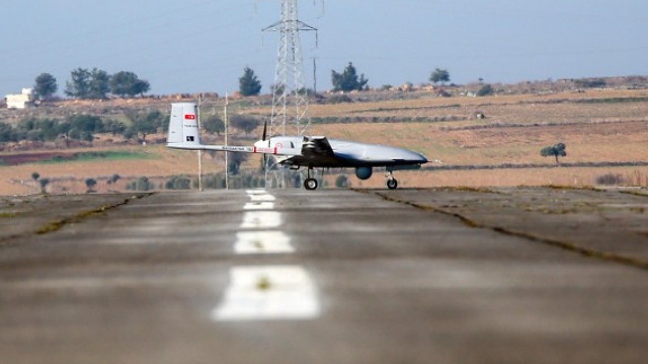 Foto - Türkiye'nin silahı 'Vural' şok etti: '500 km menzili var, tüm savunma sistemi kör oldu' diyerek duyurdular