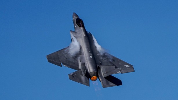 Türkiye'nin uçaklarına el koyan ABD'de deprem! Son F-35 gelişmesi Pentagon'u salladı