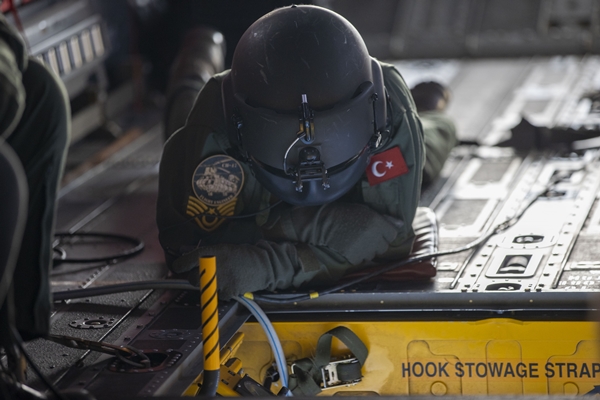 Foto - Türkiye'nin "uçan kalesi"ne kritik görev!