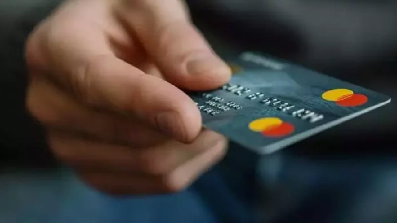 Foto - Türkiye'nin ünlü bankası resmen devrediliyor! Bankadan tüm müşterilerine uyarı gitti, 27 Eylül'e dikkat