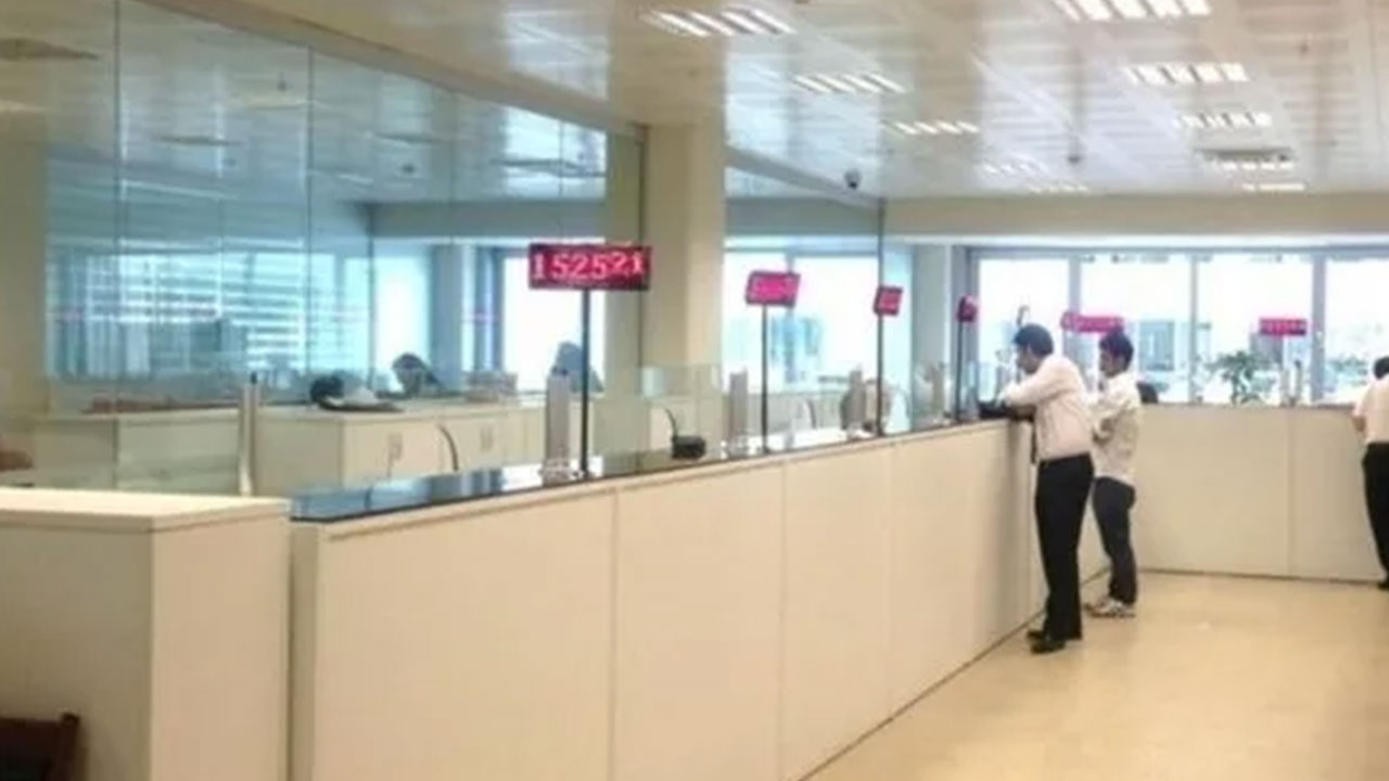 Foto - Türkiye'nin ünlü bankasında deprem! Şubelerini bir bir kapatmaya başladı, kriz baya büyük