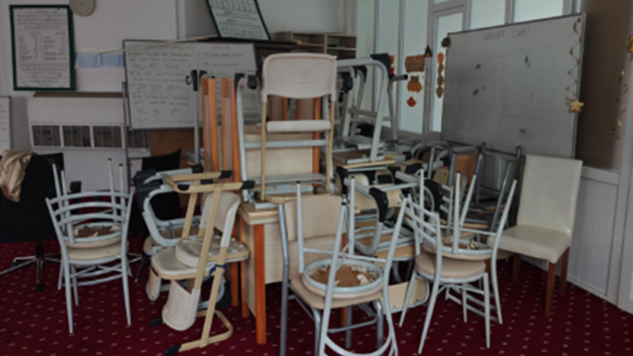 Foto - Türkiye'nin ünlü cemaatinden tartışmalı karar: Diyanet'in imamını minareye sokmamaya başladılar