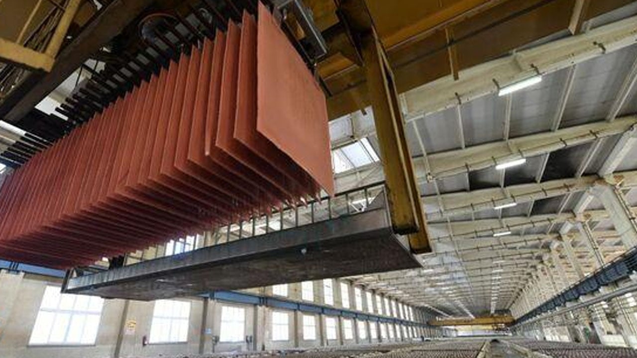 Türkiye'nin ünlü şirketi faaliyete başladı: Eti Bakır 2.2 milyar dolarlık 3 üretim tesisini oraya kurdu