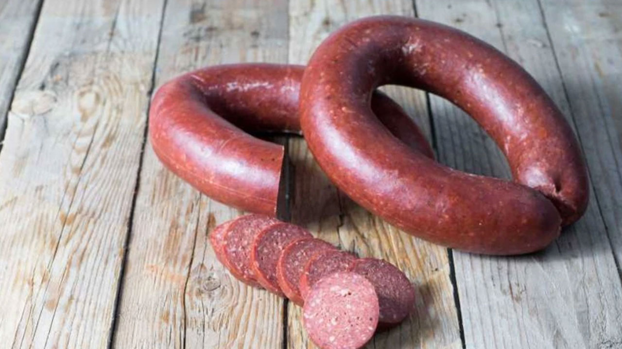 Foto - Türkiye'nin ünlü sucuk markasında enfeksiyon tespit edildi! Marketlerden acil olarak toplatılıyor