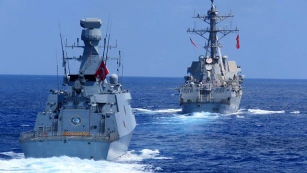 Foto - Türkiye'nin ve ABD'nin savaş gemileri Doğu Akdeniz'de