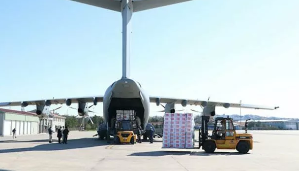 Foto - Türkiye'nin yardımı İngiliz bürokrasisine takıldı!