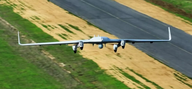 Foto - Baykar yine yaptı yapacağını! Yeni İHA'nın peşine düşecek ülke sayısını isim ağzından kaçırdı