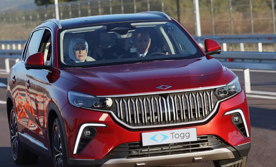 Foto - Türkiye'nin yerli otomobili Togg Yunanistan'ı salladı: Rüşvet dönüyor! Her şeyi sattılar