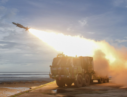 Foto - Türkiye'ye 4 bin 600 km uzaklıktaki ülke Türk SİHA'larını vurmak için füze geliştirdi! 'Vuracağız' diyorlar