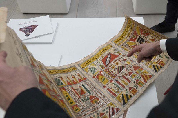 Foto - Türkiye'ye ait İngiltere'de Osmanlı-Rus ve İslam dünyasına ait dikkat çeken belge bulunuyor! Milyon dolarlık 