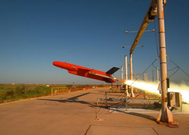 Foto - Türkiye'ye "Bize İHA yapmayı öğretin" diyorlardı! Gidip ABD'den İHA almaya başladılar