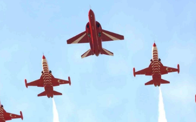 Foto - Türkiye'ye daha önce hiç görülmemiş teklif: Bize Hürjet verin size o uçakları hemen verelim