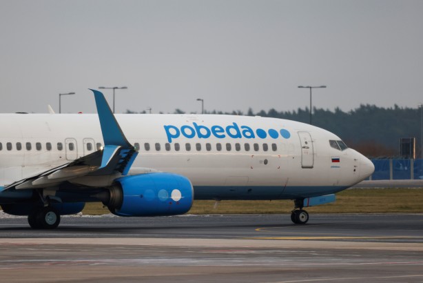 Foto - Türkiye'ye de uçan Rus havayolu şirketi için şok karar! İzni iptal edildi