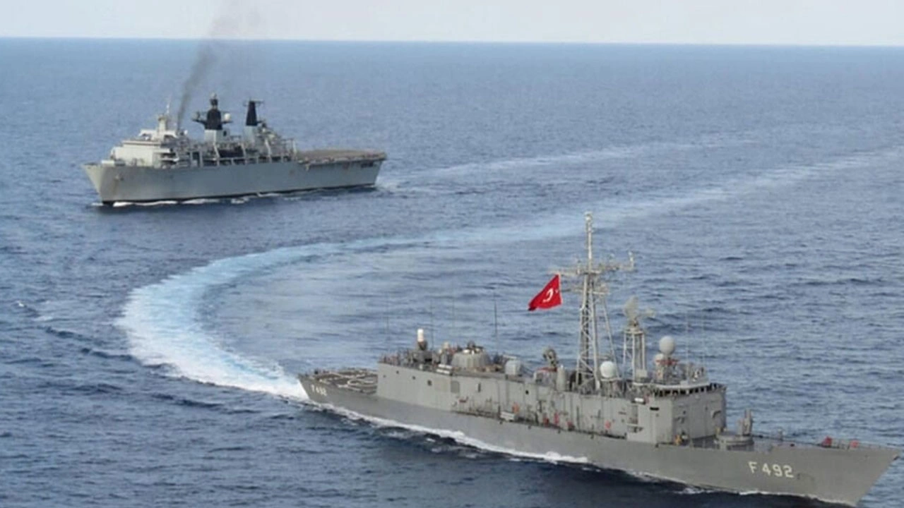 Foto - Türkiye'ye 'dostumuz' diyen ülke, Yunanistan'la harekete geçti! Büyük ihanet, kuyumuzu kazacaklar