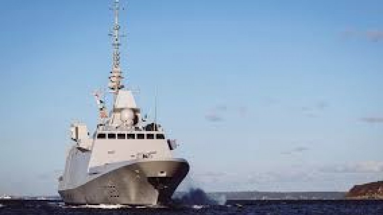 Foto - 'Türkiye'ye dostumuz' diyorlardı! Yunanistan'a savaş gemisi verecekler