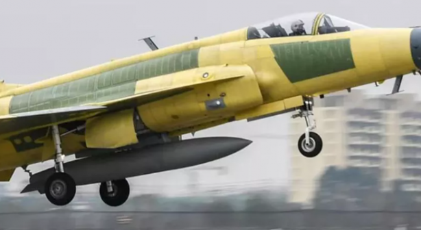 Foto - Türkiye'ye Eurofighter vermemekte direnen Almanlar haddini aştı! Eurofighter yerine bunu alın