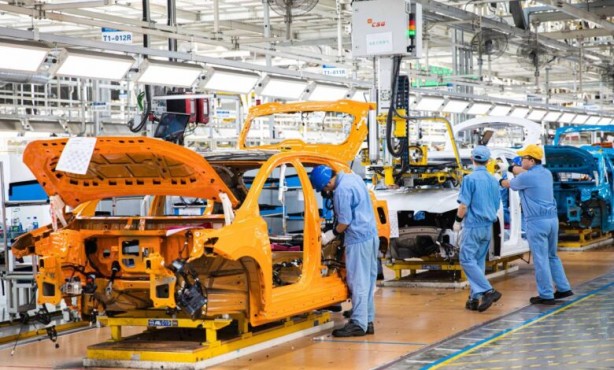 Foto - Türkiye'ye fabrika kuracaklardı! Otomobil deviyle ilgili beklenmedik İspanya iddiası