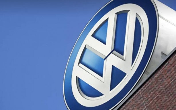 Foto - Türkiye'ye gelmekten vazgeçmişti! Alman otomotiv devi bozguna uğradı!