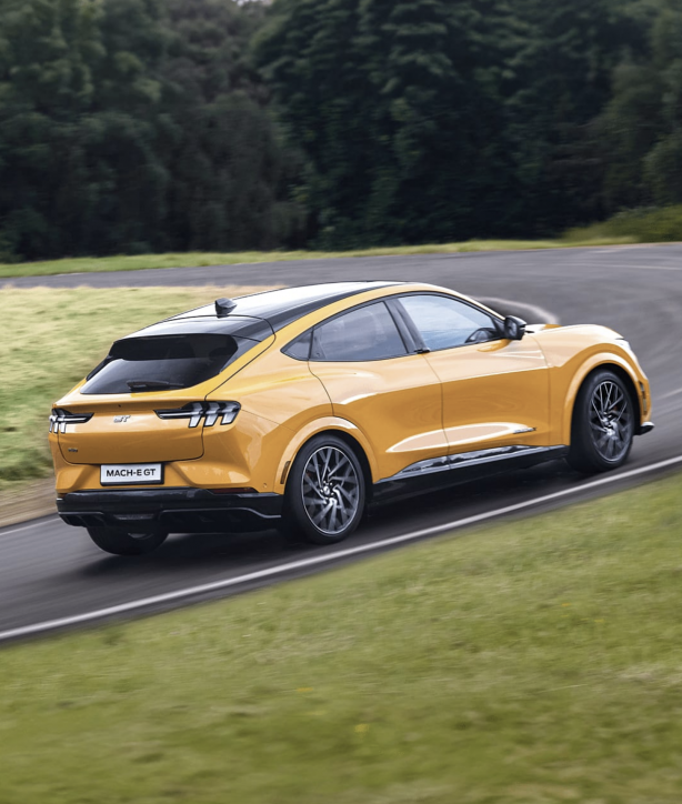 Foto - Türkiye’ye giriş yaptı! Performans ve güç için tasarlandı! Onun adı Tesla katili!