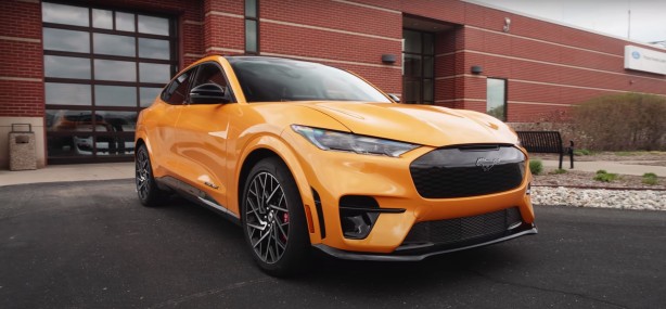 Foto - Türkiye’ye giriş yaptı! Performans ve güç için tasarlandı! Onun adı Tesla katili!