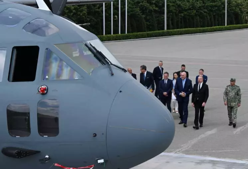 Foto - "Türkiye’ye göz kırpıyor" deniyordu! Azerbaycan o uçağı satın aldı