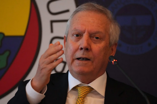 Türkiye'ye ilan etti: Aziz Yıldırım dedikodulara son noktayı koydu! Şampiyonluk açıklaması...