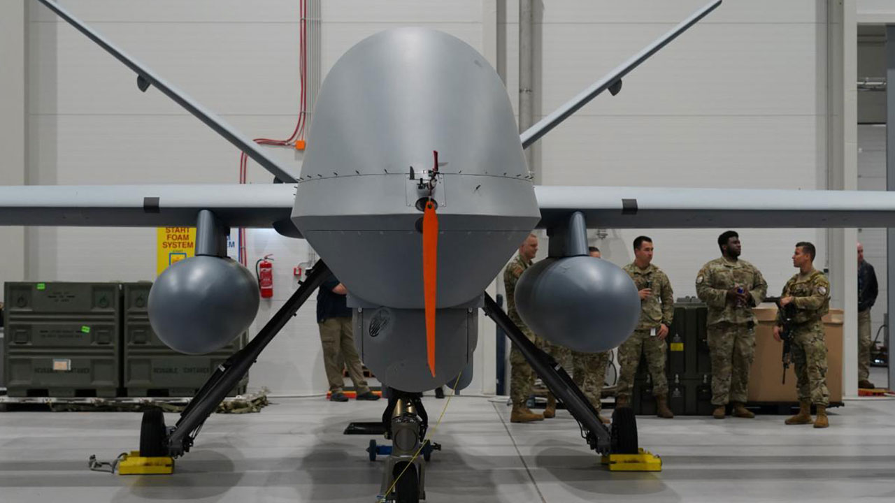 Foto - Türkiye'ye karşı İHA sığınağı yapıyorlar!