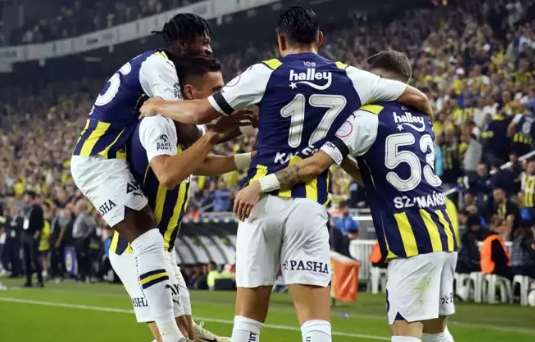 Foto - Türkiye'ye karşı ilginç hamle… Fenerbahçe'ye gönderdiğine bin pişman! Hollanda fena karıştı….