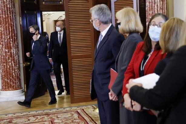 Foto - Türkiye’ye karşı küstah tehdit! ‘Bu füzelerle vuracağız’