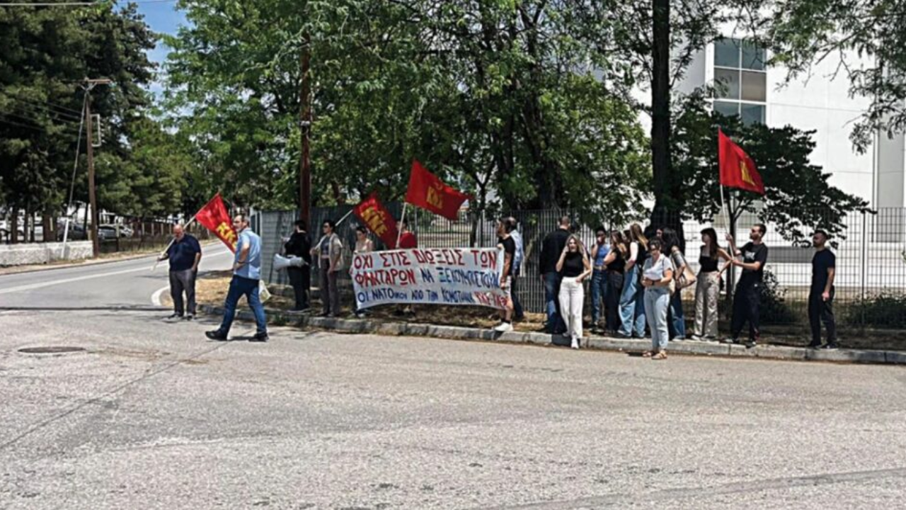 Foto - Türkiye'ye karşı savaş açan ülkede halk ayaklandı: ABD bizi kandırıyor, askerleri geri çekin