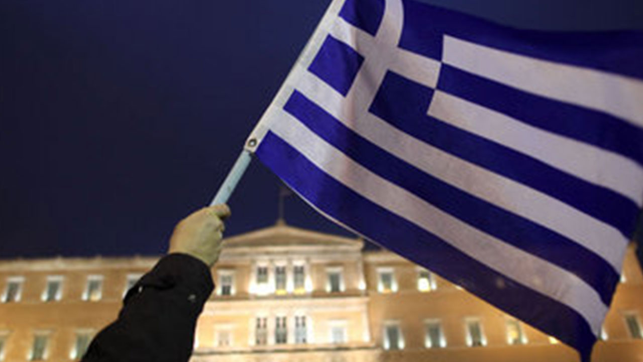 Foto - Türkiye'ye karşı uçaklar, gemiler, füzeler alıyorlardı! Halk ayaklandı: O gemiyi oraya göndermeyin